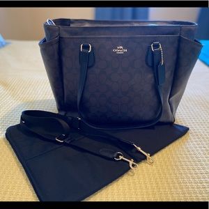 Coach baby bag in signature canvas